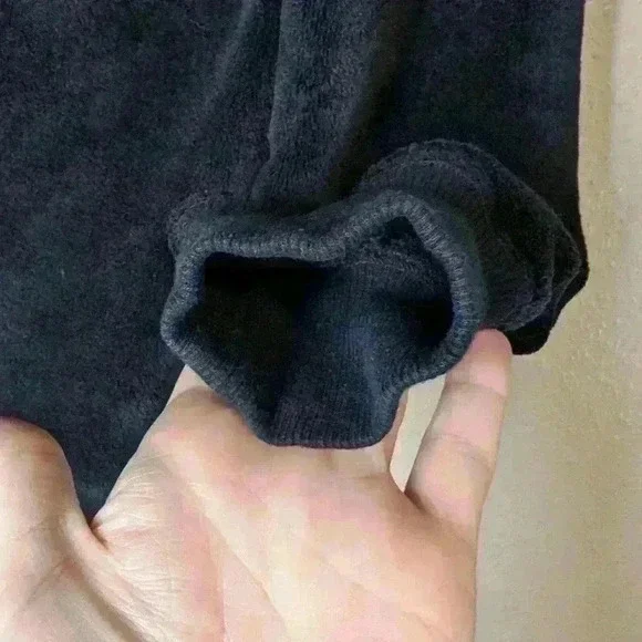 Wondershop long sleeve medium black velour sleepwear top soft cozy warm - Picture 4 of 6